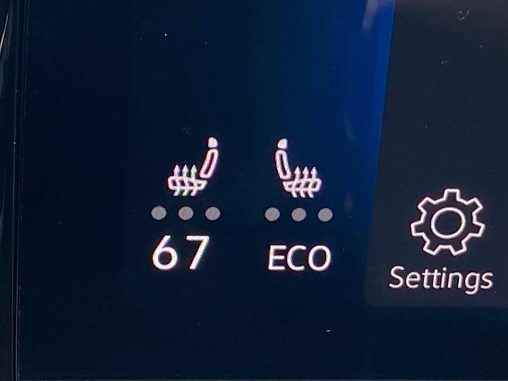 Certified 2024 Volkswagen ID.4 2WD image 13