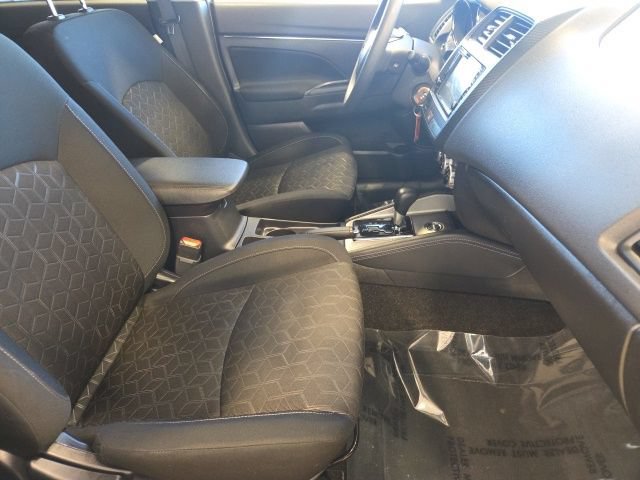 Used 2025 Mitsubishi Outlander Sport ES AWD/4WD image 22