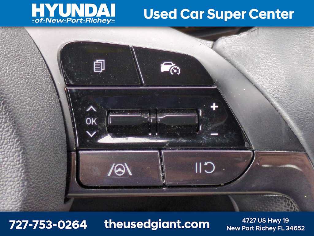 Used 2025 Hyundai Elantra Sport FWD image 25