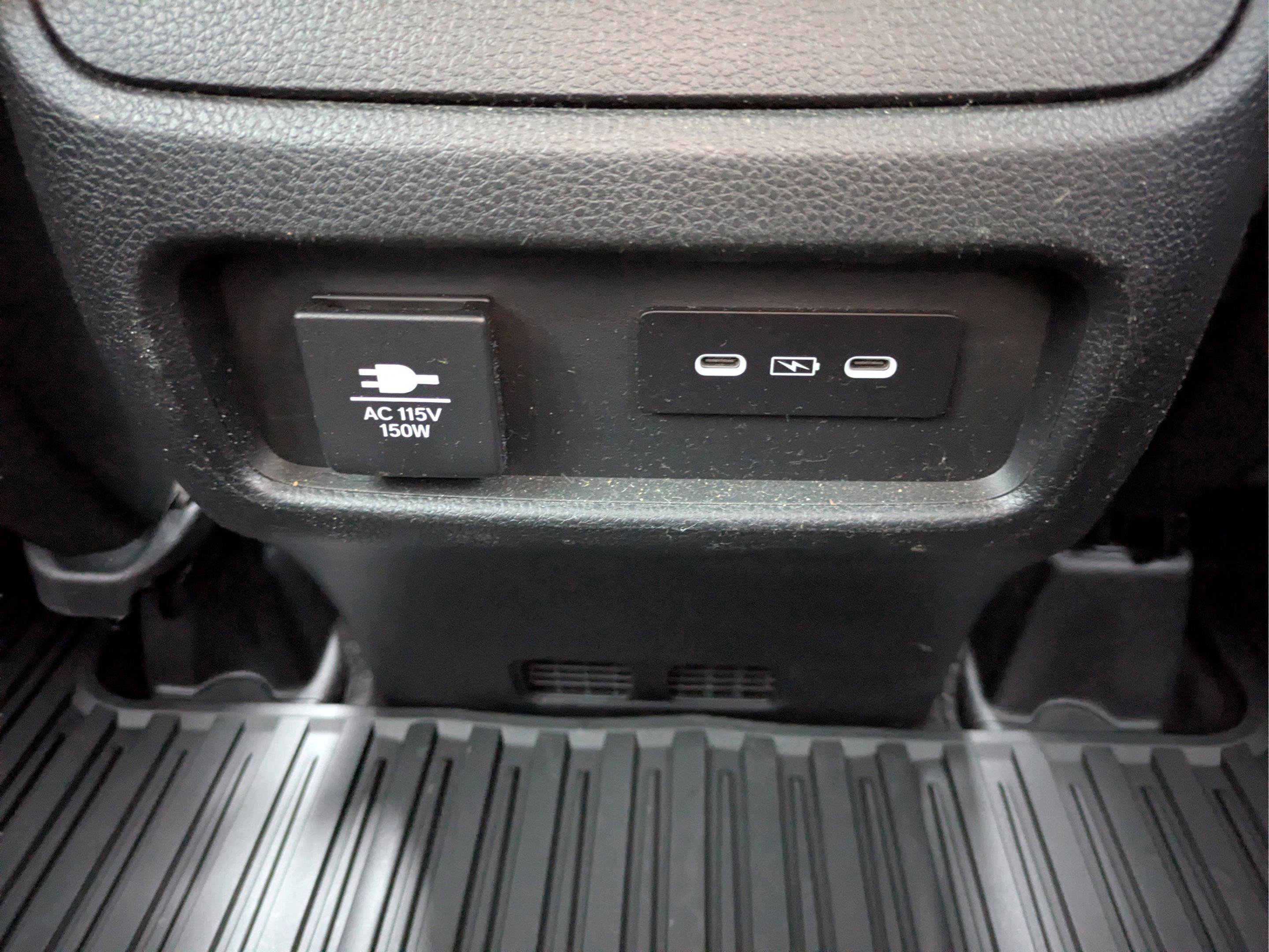 Used 2025 Honda Passport TrailSport image 14