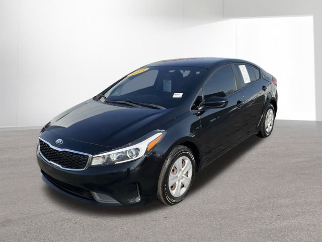 Used 2018 Kia Forte LX w/ LX Rear Camera Package image 2