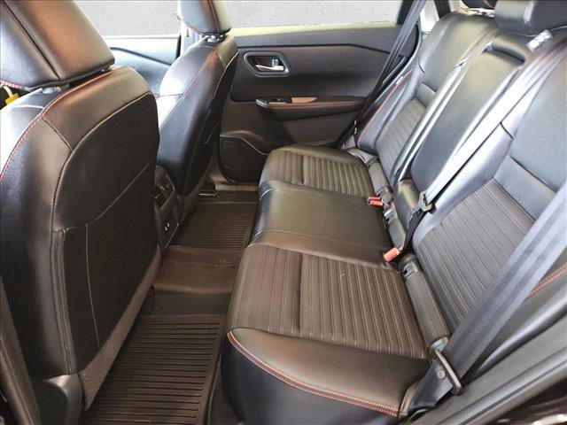 Used 2025 Nissan Rogue SV w/ Rock Creek Premium Package image 10