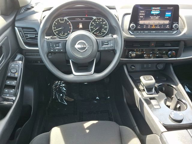 Used 2024 Nissan Rogue S image 11