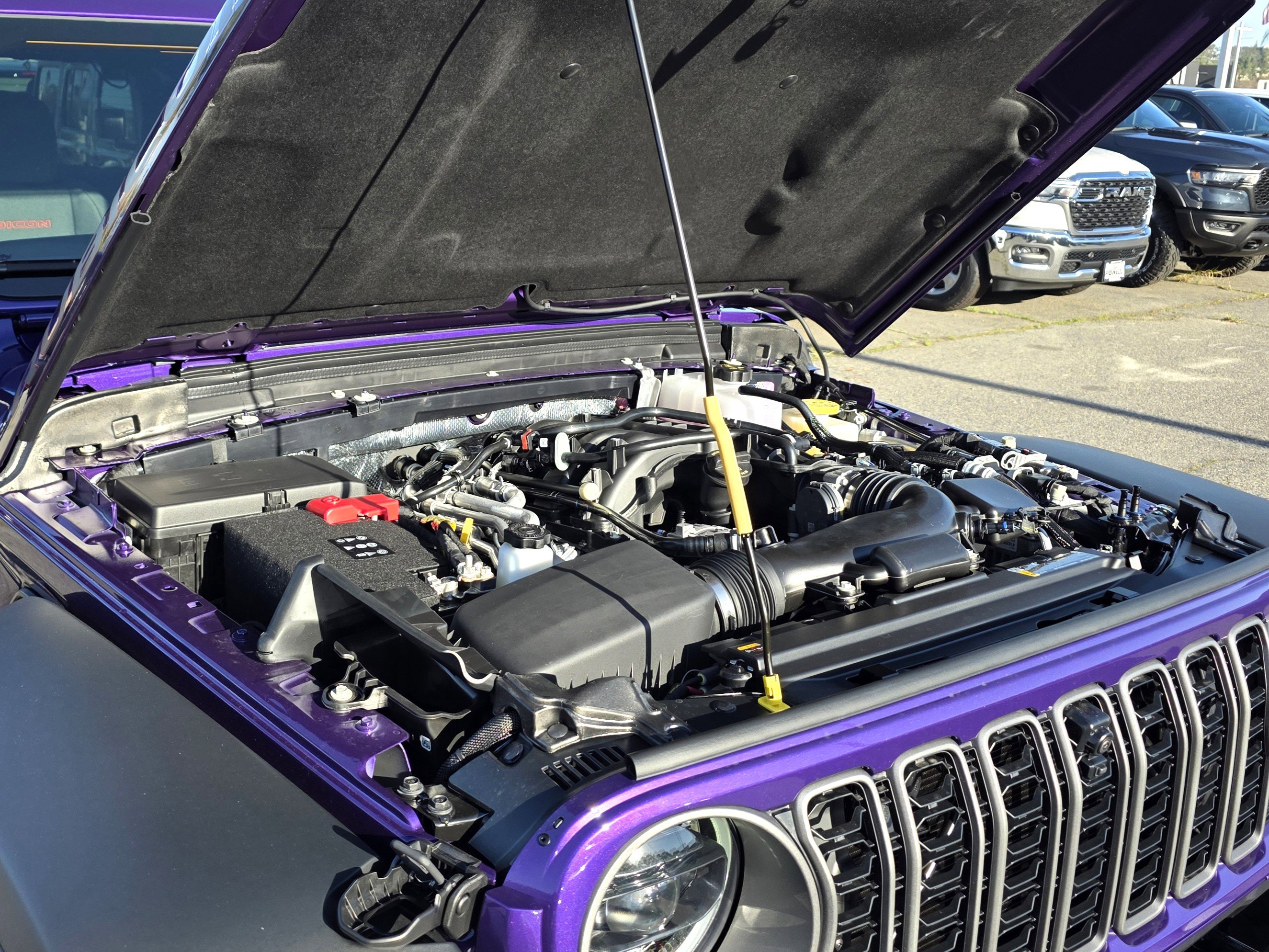 New 2026 Jeep Wrangler Unlimited Rubicon w/ Technology Group image 10