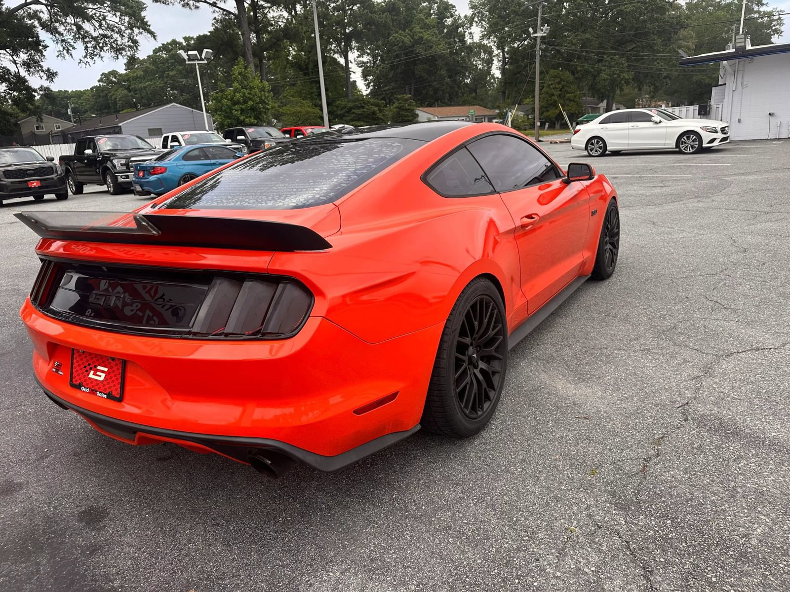 Used 2016 Ford Mustang GT Premium w/ GT Performance Package RWD image 3