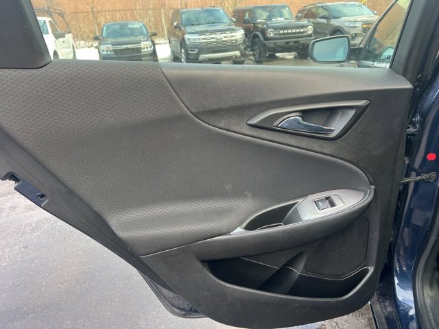 Used 2022 Chevrolet Malibu LT image 14