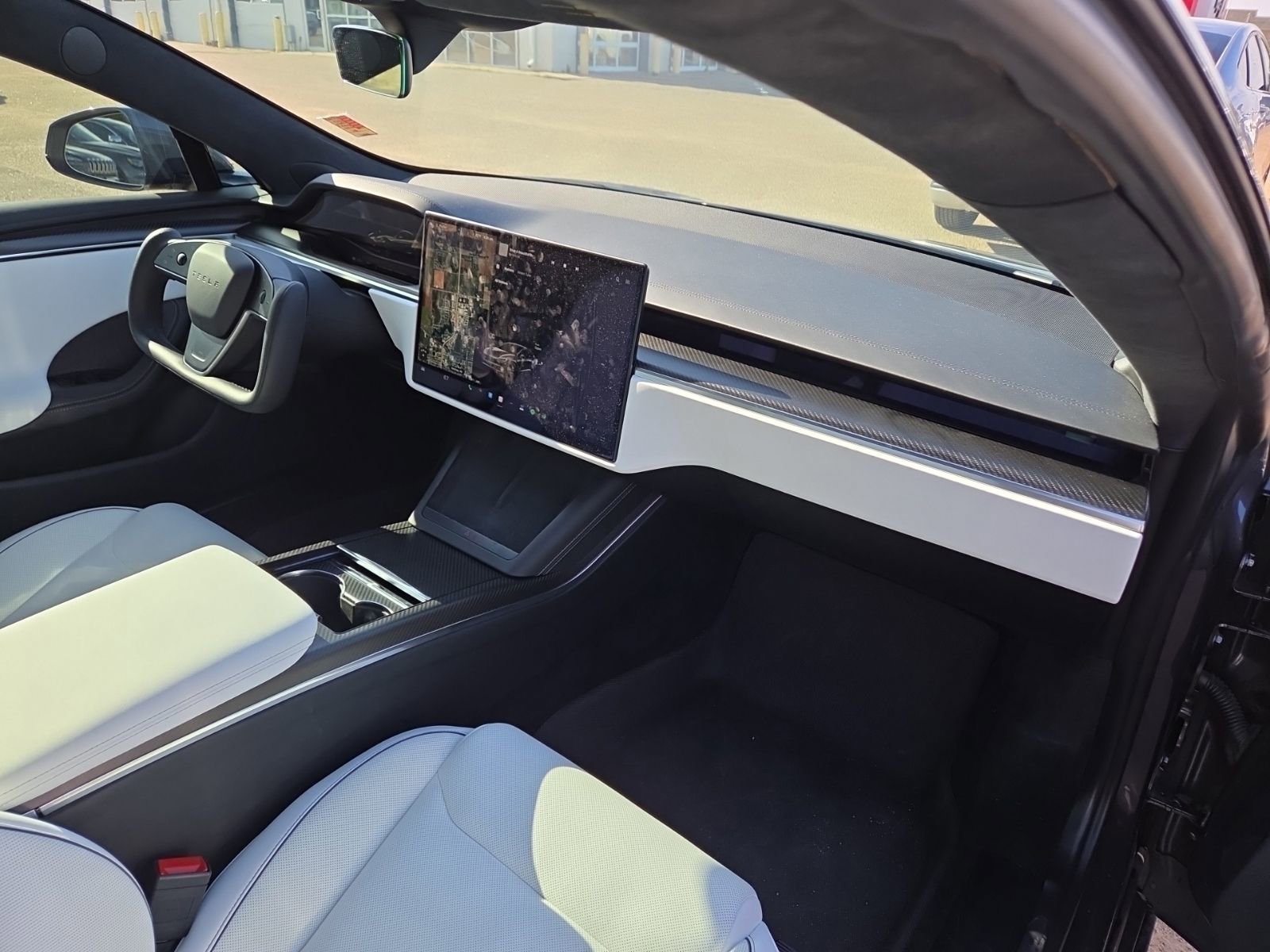 Used 2022 Tesla Model S Plaid AWD/4WD image 11