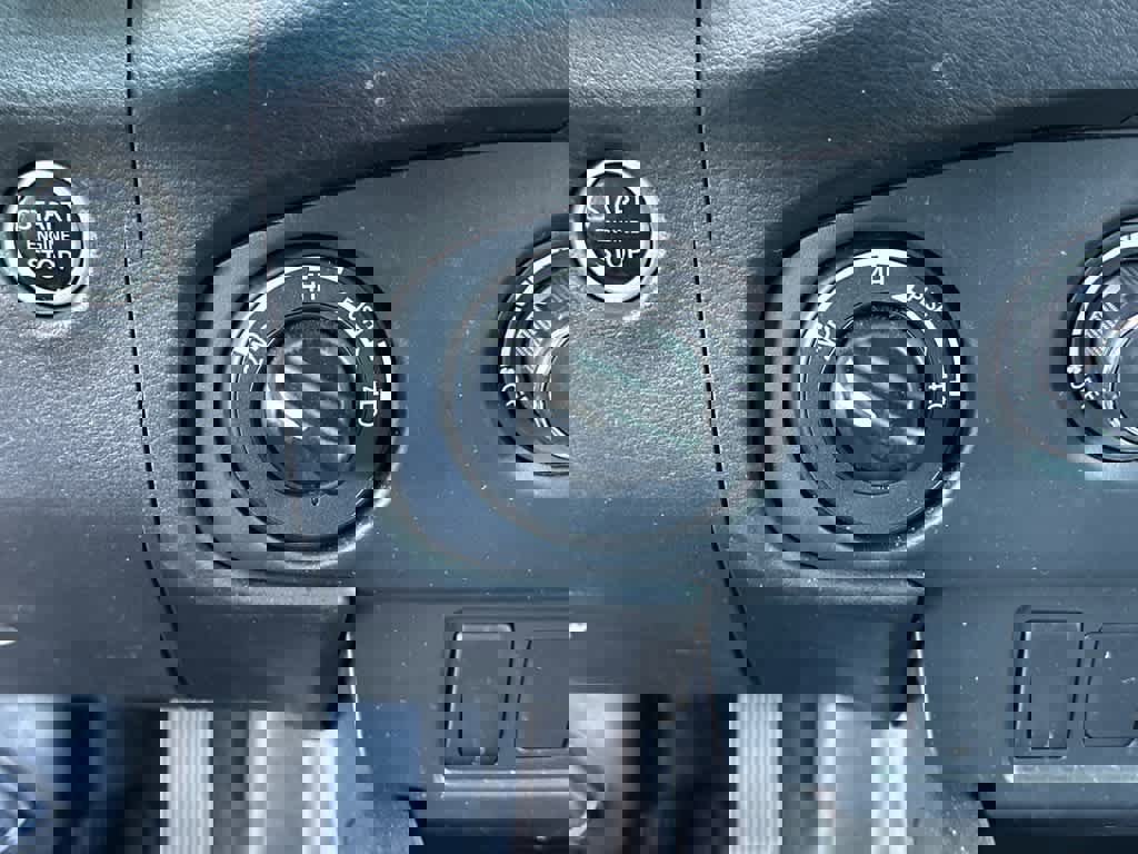 Certified 2024 Nissan Frontier S AWD/4WD image 22