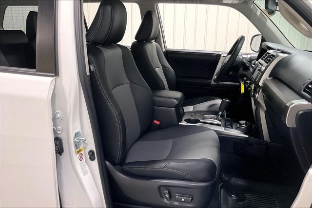 Used 2019 Toyota 4Runner SR5 Premium AWD/4WD image 7