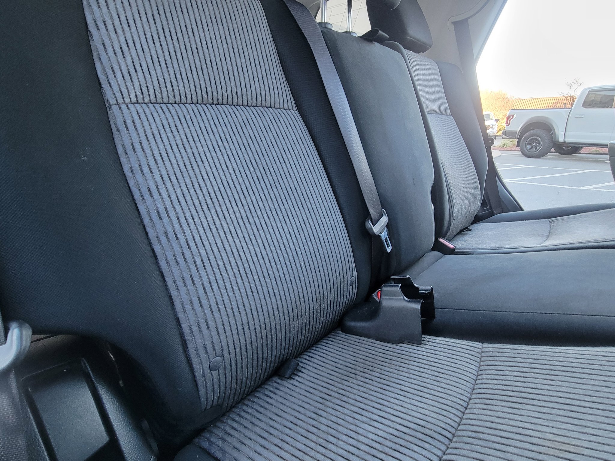 Used 2018 Toyota 4Runner SR5 image 46