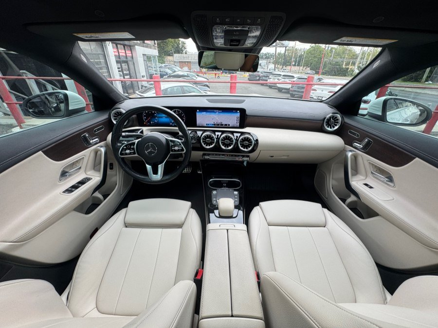 Used 2023 Mercedes-Benz CLA 250 4MATIC image 42