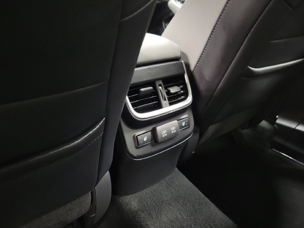 Used 2020 Subaru Legacy Limited AWD/4WD image 32