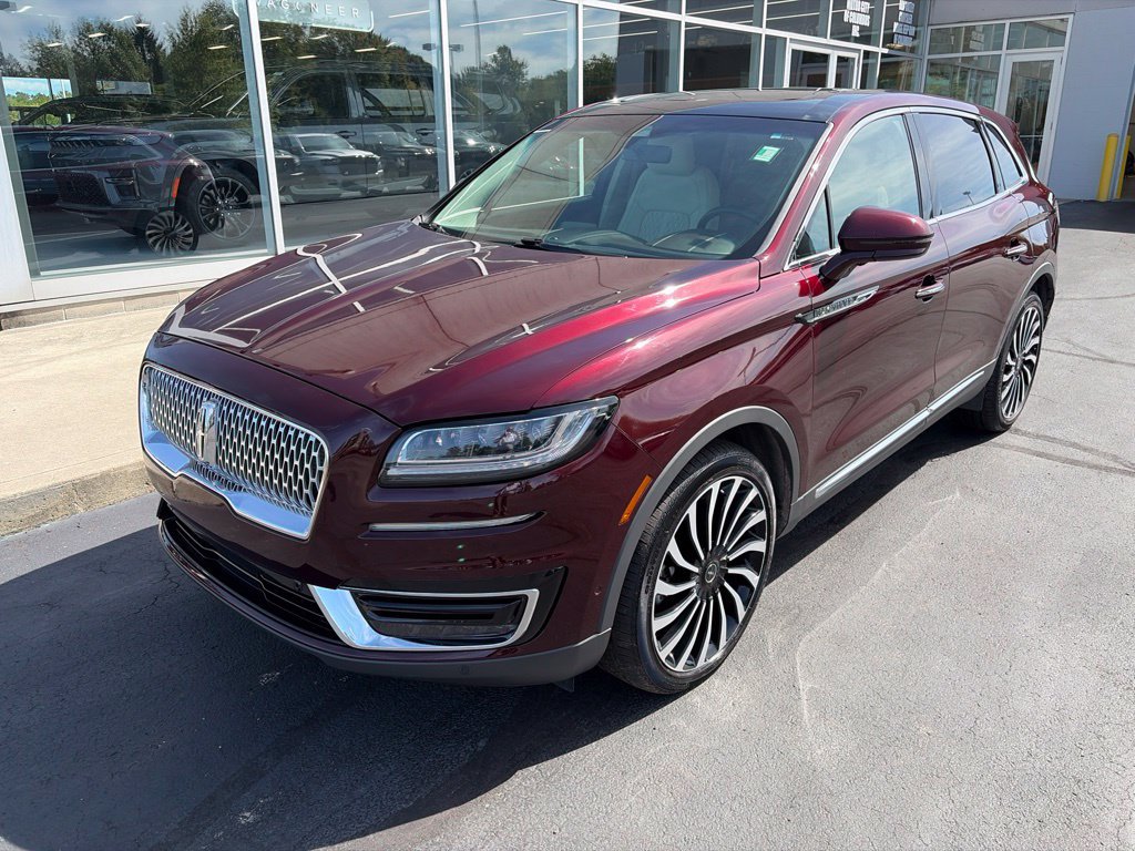 Used 2019 Lincoln Nautilus Black Label AWD/4WD image 2