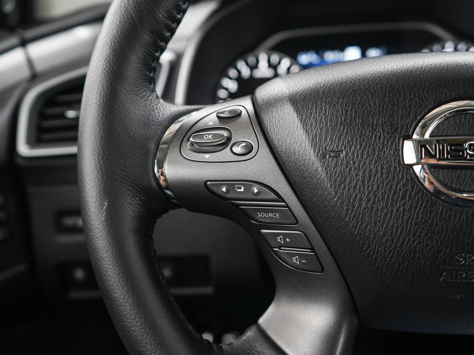 Used 2019 Nissan Murano SL w/ SL Technology Package AWD/4WD image 25