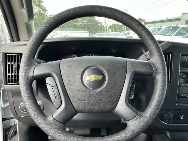 New 2025 Chevrolet Express 3500 Work Van w/ Power Convenience Package image 16