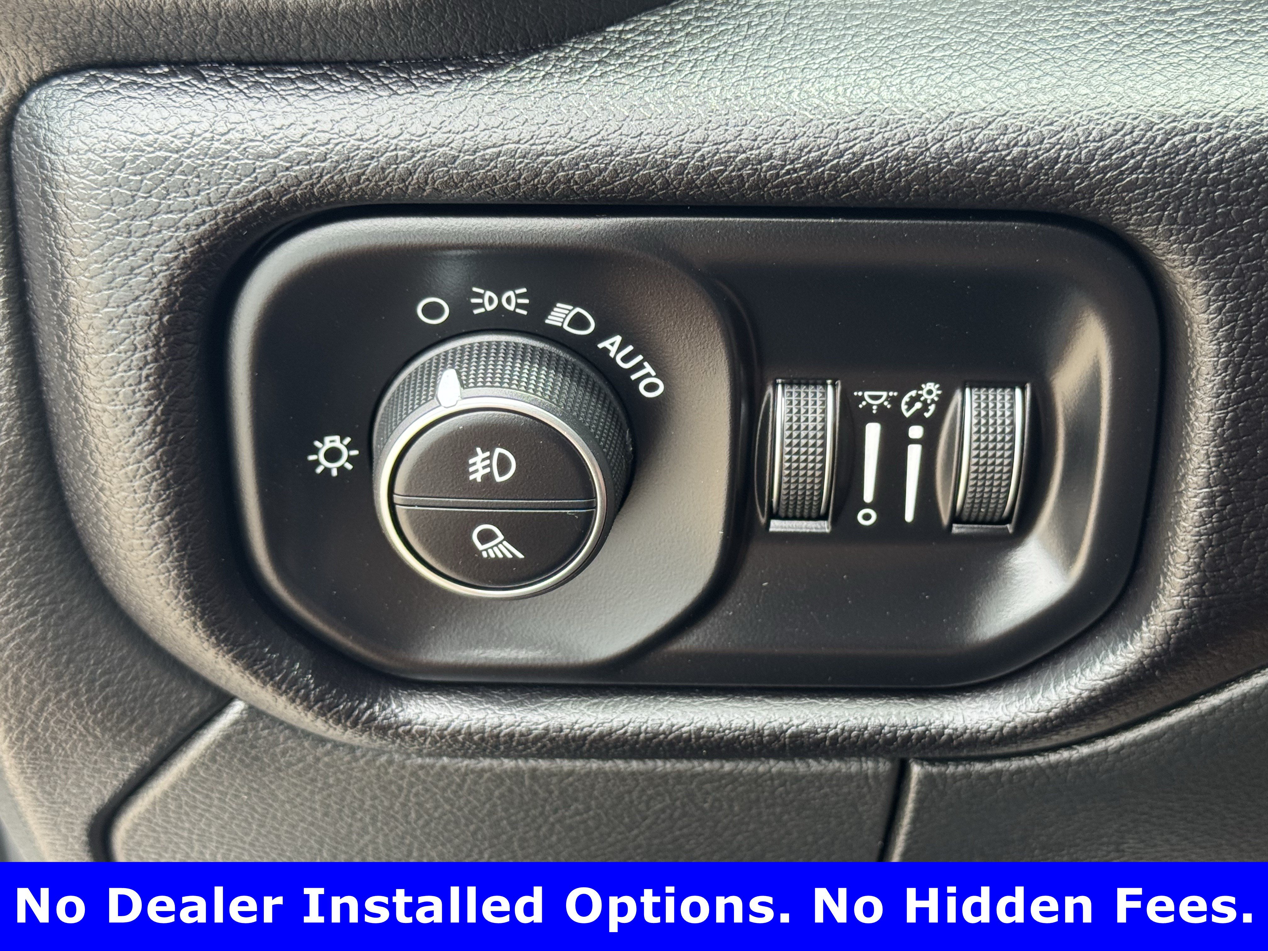 Used 2024 RAM 2500 Laramie AWD/4WD image 22