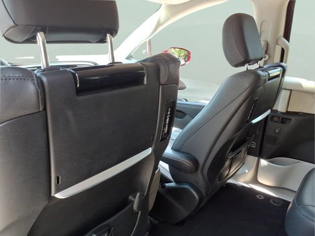 Used 2017 Chrysler Pacifica Touring-L Plus FWD image 14