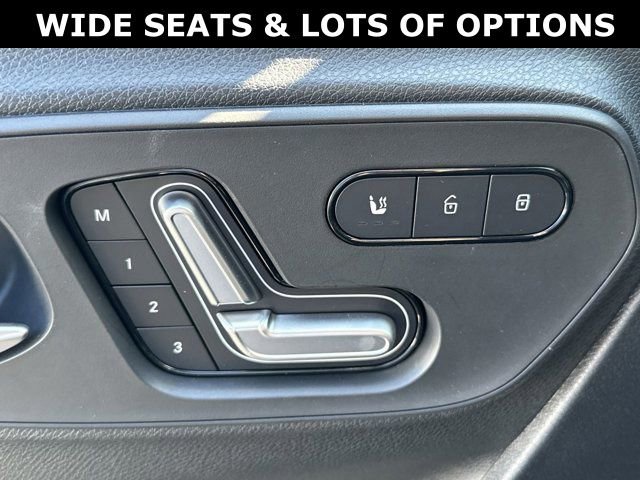 Used 2023 Mercedes-Benz Sprinter 2500 image 14