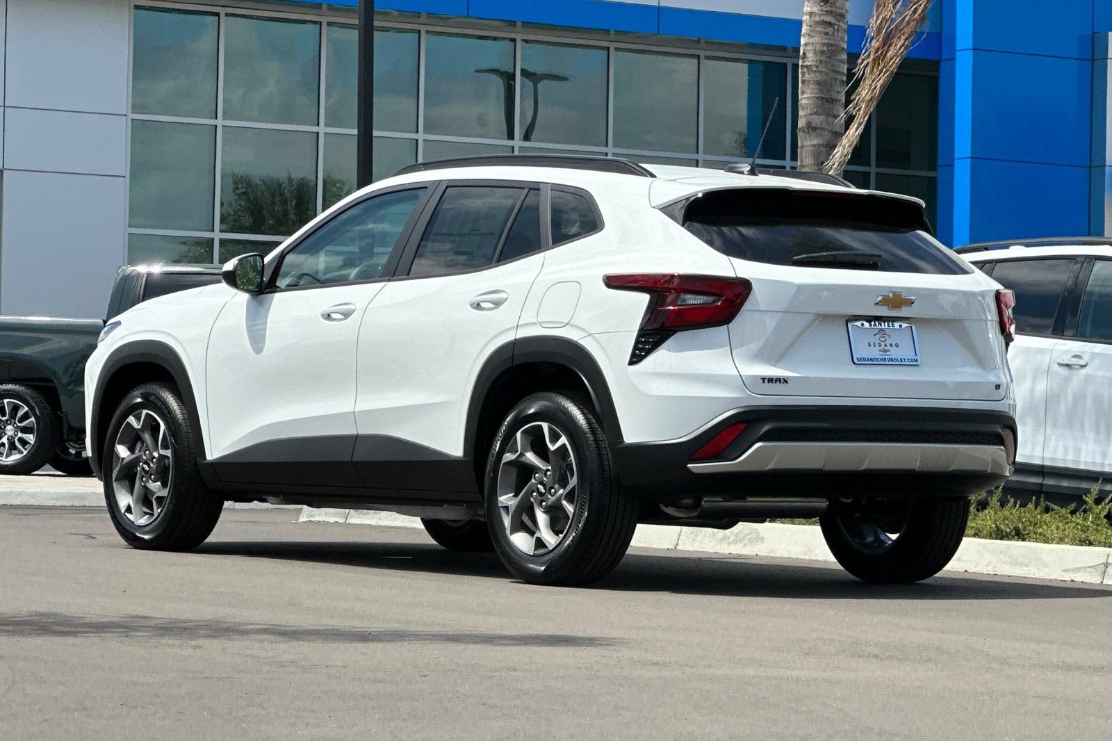 New 2026 Chevrolet Trax LT FWD image 6