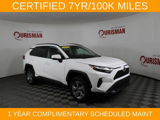 Used 2025 Toyota RAV4 XLE AWD/4WD image 11