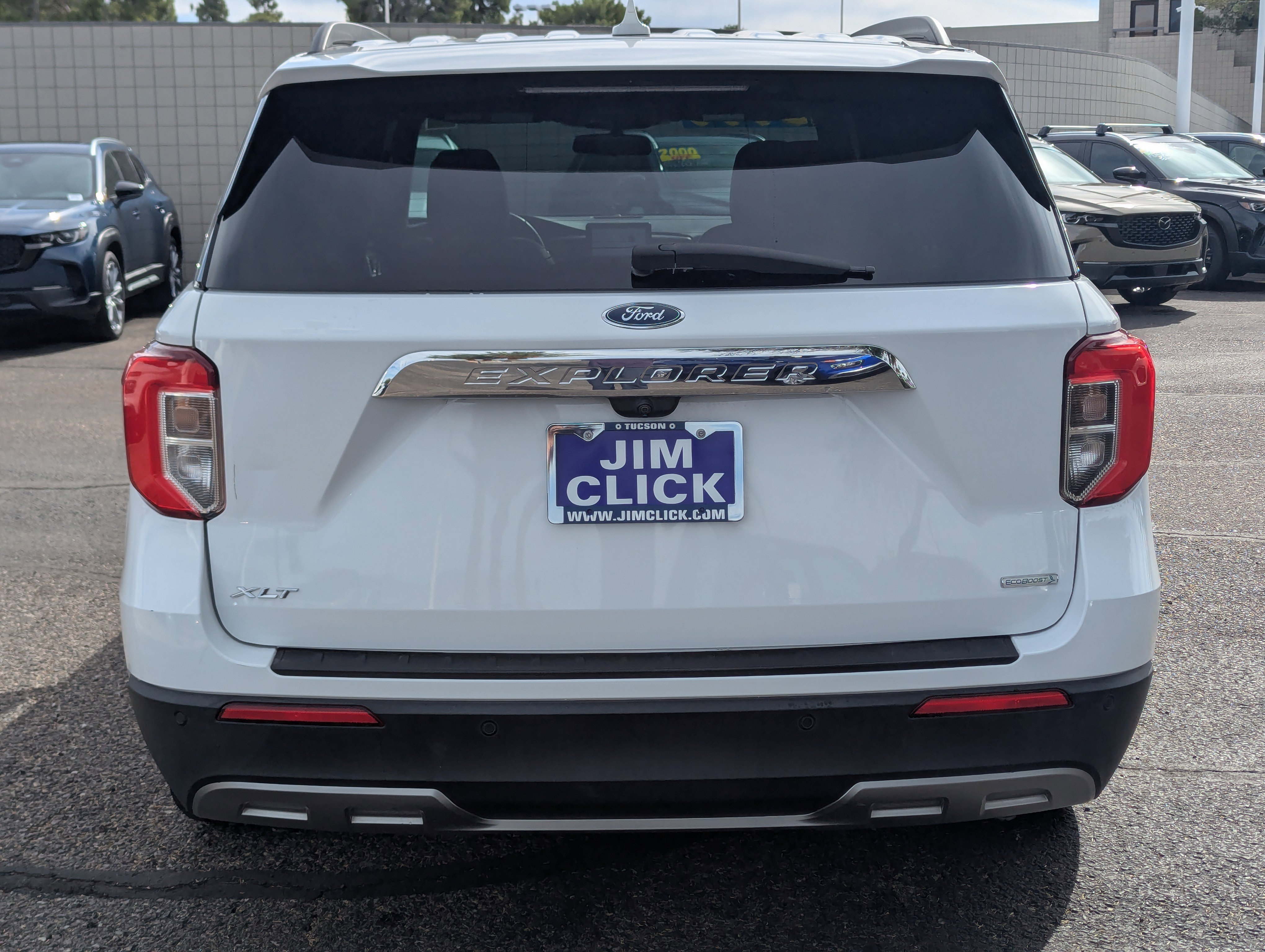 Used 2020 Ford Explorer XLT w/ Equipment Group 202A image 3