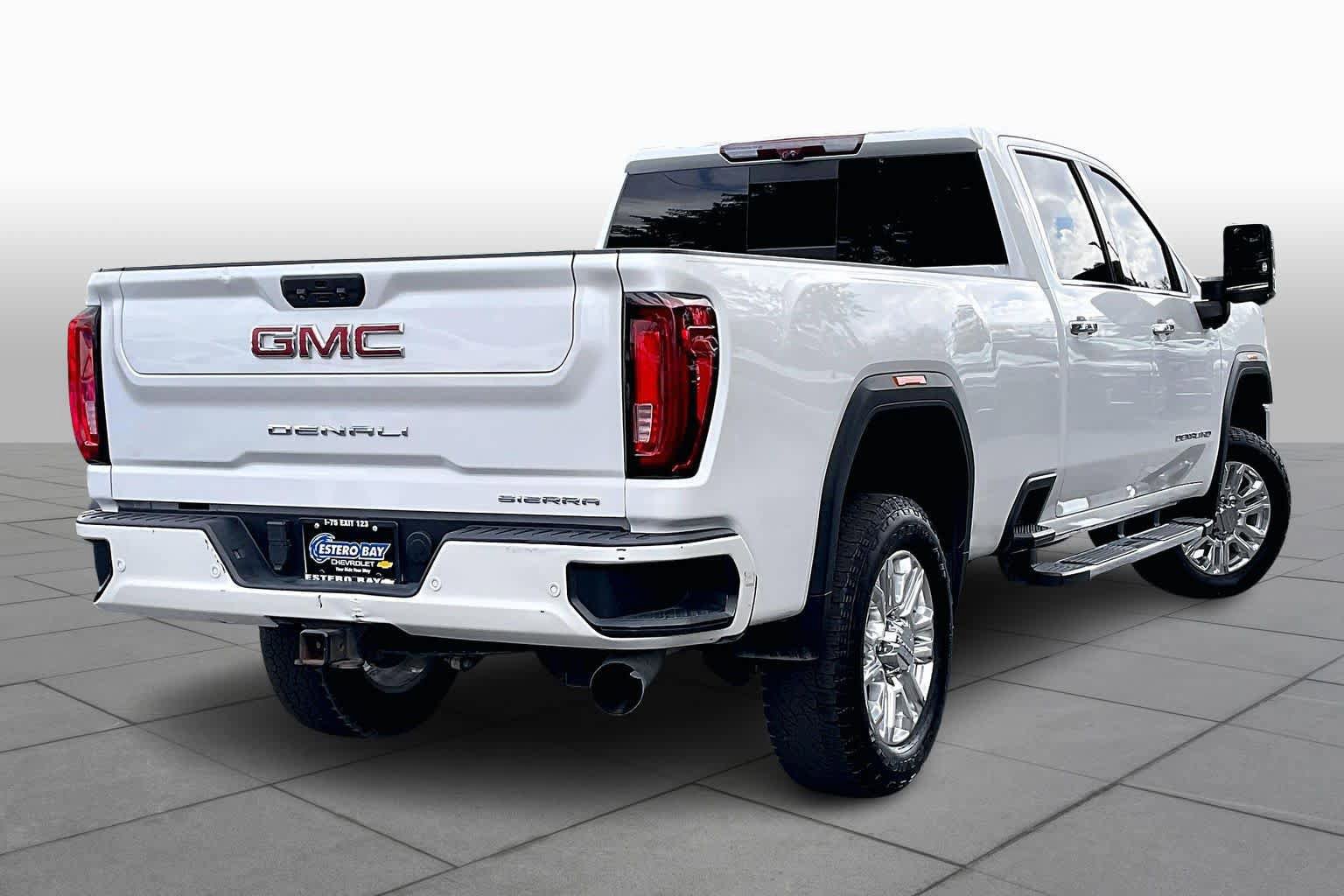 Certified 2022 GMC Sierra 3500 Denali w/ Denali Ultimate Package image 13