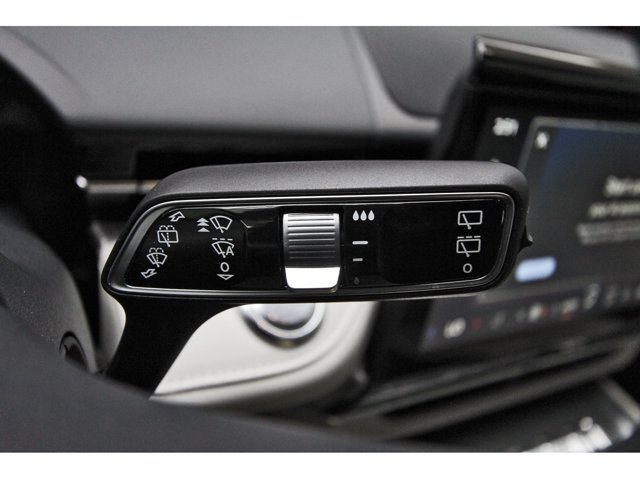 Used 2026 Lincoln Nautilus Premier AWD/4WD image 20