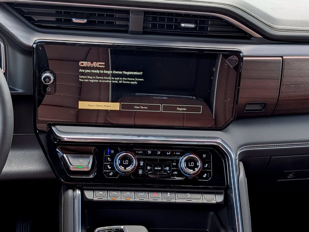 New 2026 GMC Sierra 1500 Denali Ultimate AWD/4WD image 15