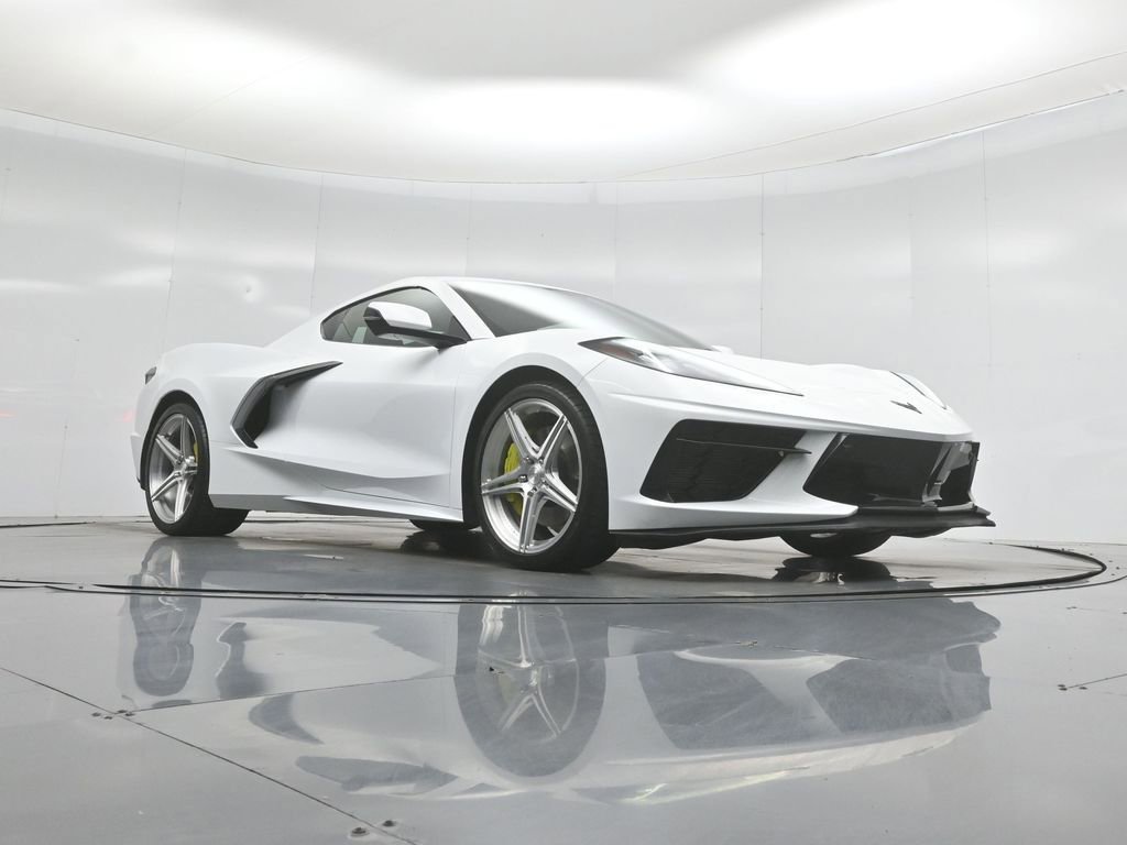 Used 2023 Chevrolet Corvette Stingray Preferred Cpe w/ Z51 Performance Package RWD image 39