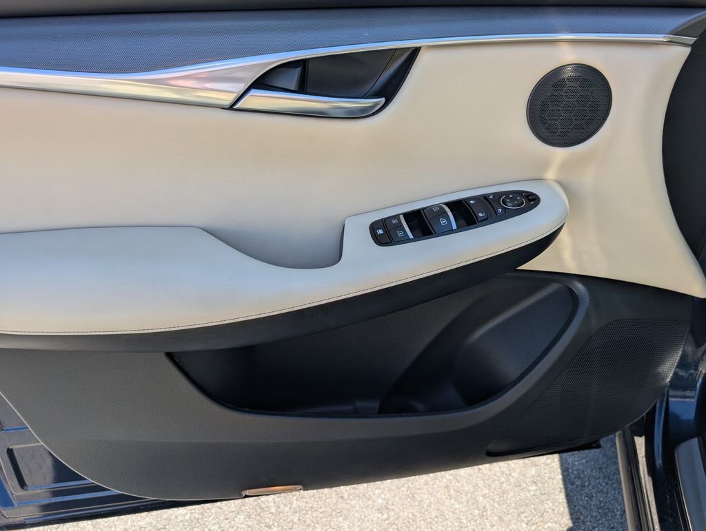 Used 2022 INFINITI QX50 Luxe AWD/4WD image 15