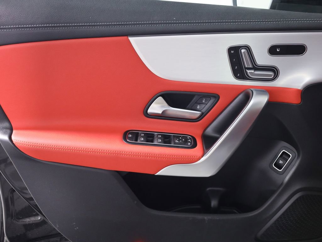 Used 2026 Mercedes-Benz CLA 250 4MATIC image 7