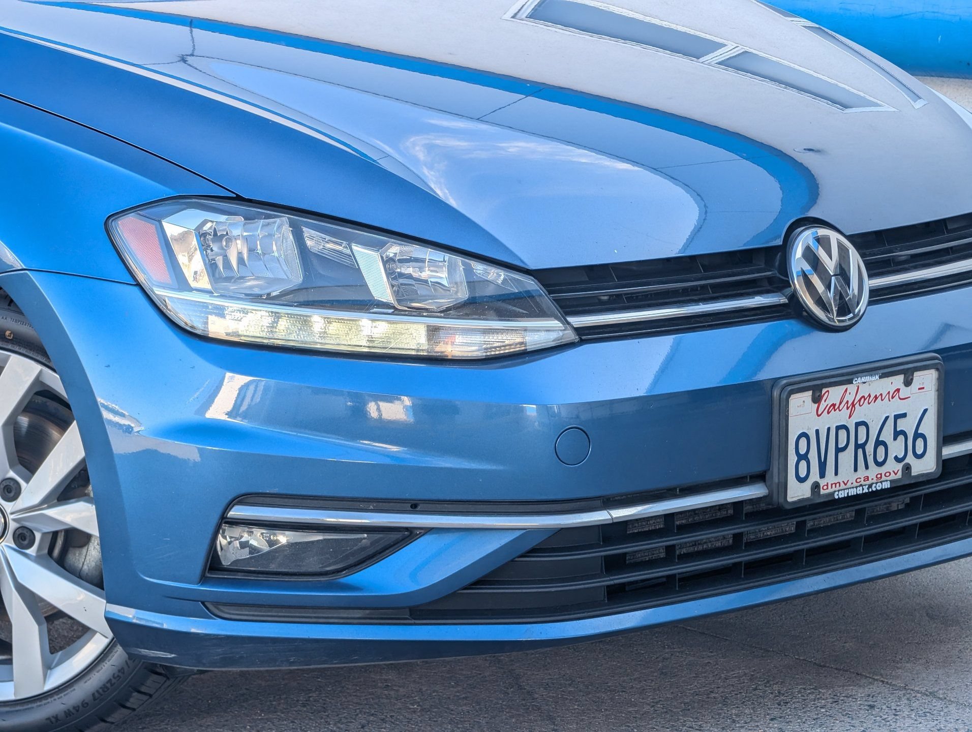 Used 2019 Volkswagen Golf SE FWD image 3