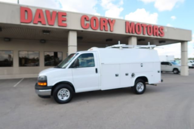 Used 2020 GMC Savana 3500 w/ Power Convenience Package image 1