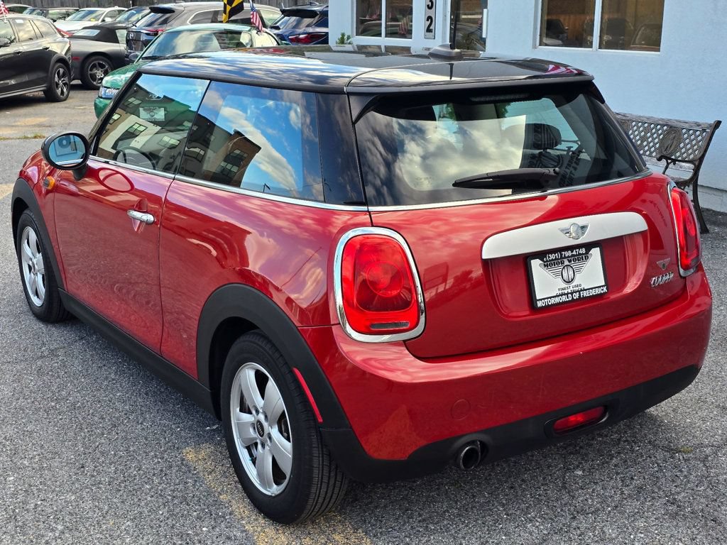 Used 2014 MINI Cooper 2-Door Hardtop FWD image 6