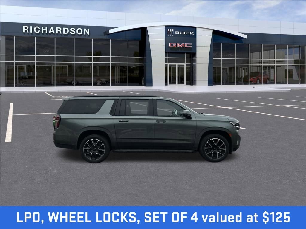 Used 2024 Chevrolet Suburban RST w/ Luxury Package image 7