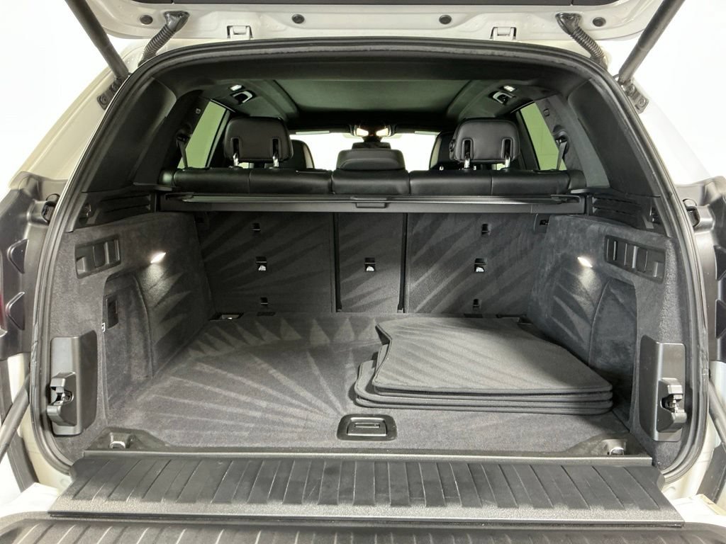 Used 2019 BMW X5 xDrive40i w/ M Sport Package AWD/4WD image 29