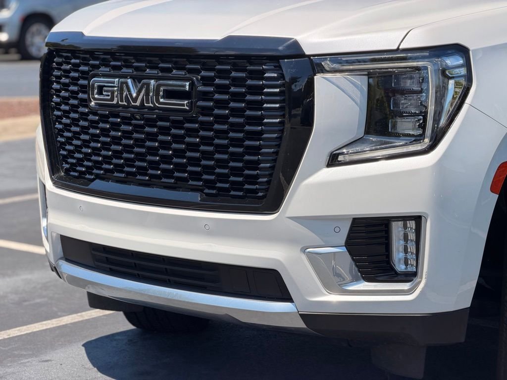 Used 2022 GMC Yukon Denali AWD/4WD image 10