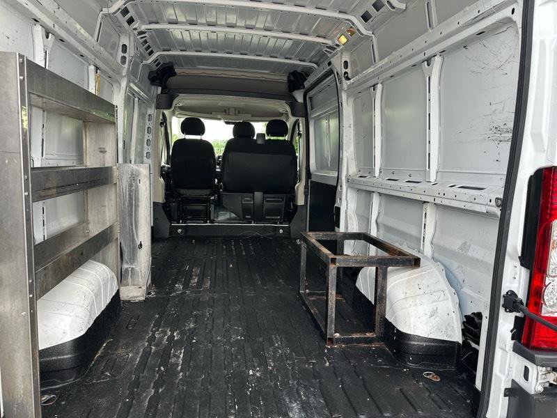 Used 2017 RAM ProMaster 2500 w/ Interior Convenience Group FWD image 9