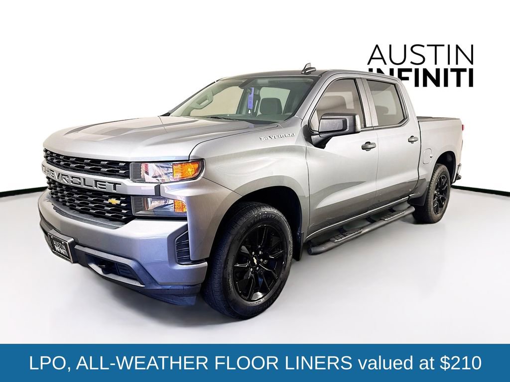 Used 2020 Chevrolet Silverado 1500 Custom w/ Custom Value Package RWD image 3