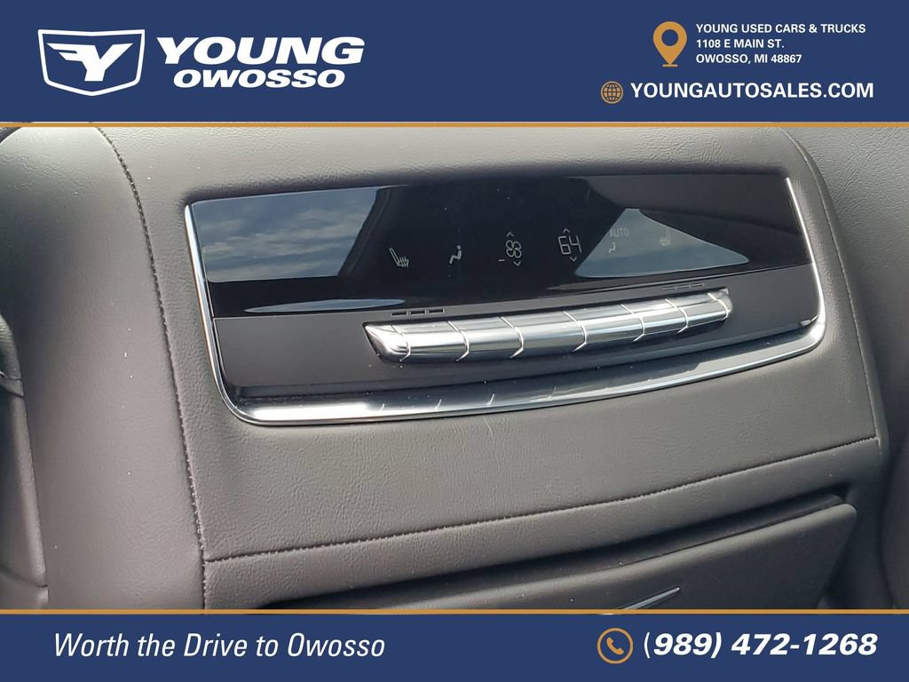 Certified 2024 Cadillac Escalade Premium Luxury w/ LPO, Floor Liner Package AWD/4WD image 31