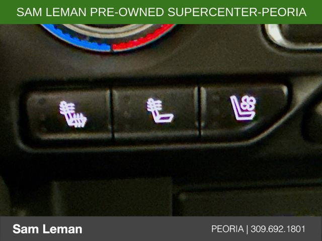 Used 2023 GMC Yukon AT4 w/ AT4 Premium Package image 20