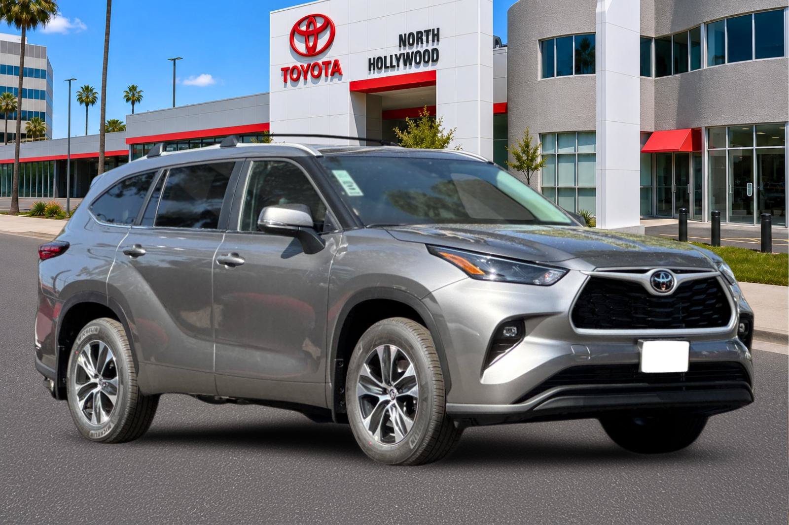 New 2026 Toyota Highlander XLE AWD/4WD image 7