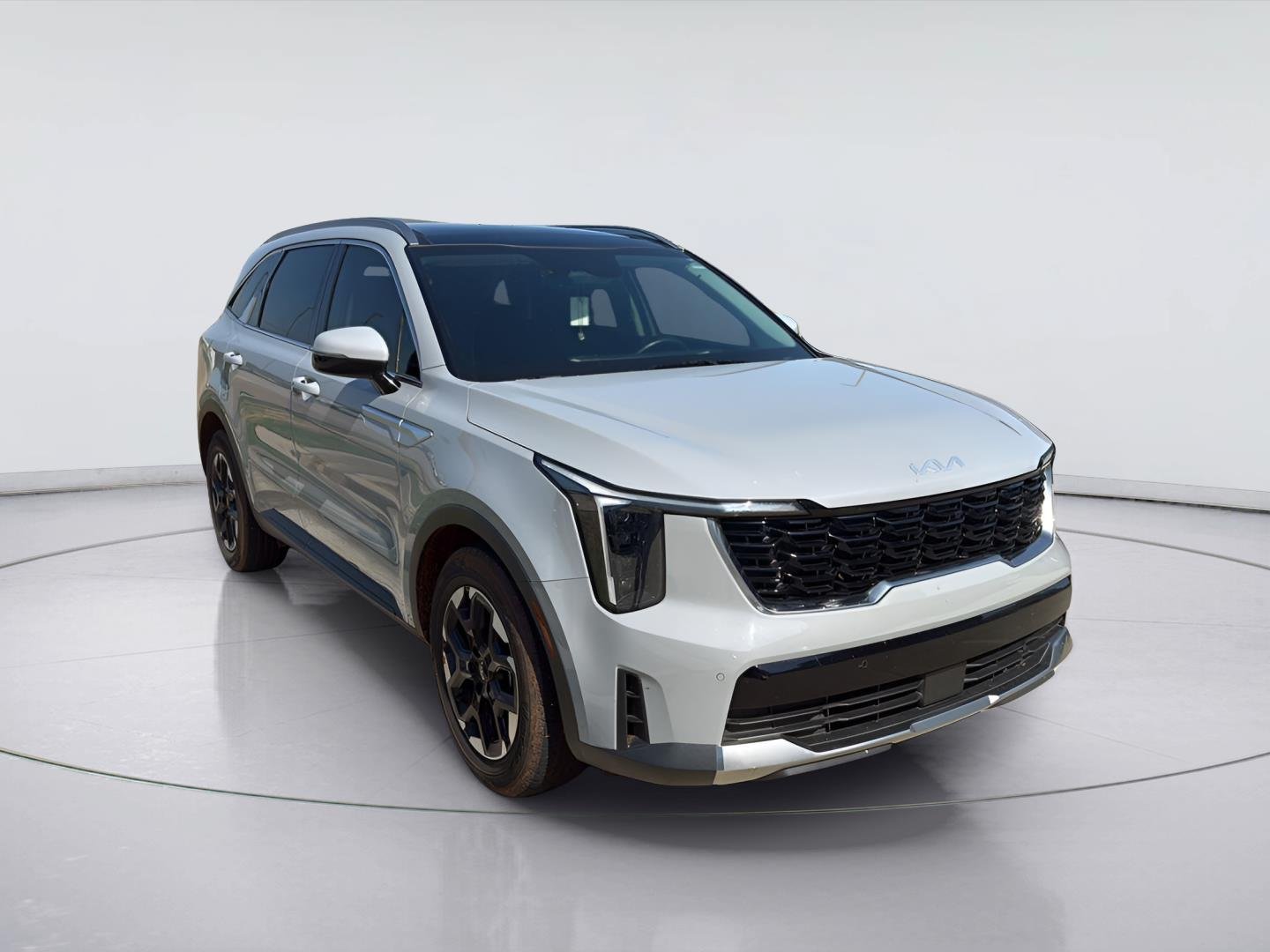 Used 2024 Kia Sorento S w/ Panoramic Sunroof Package FWD image 3
