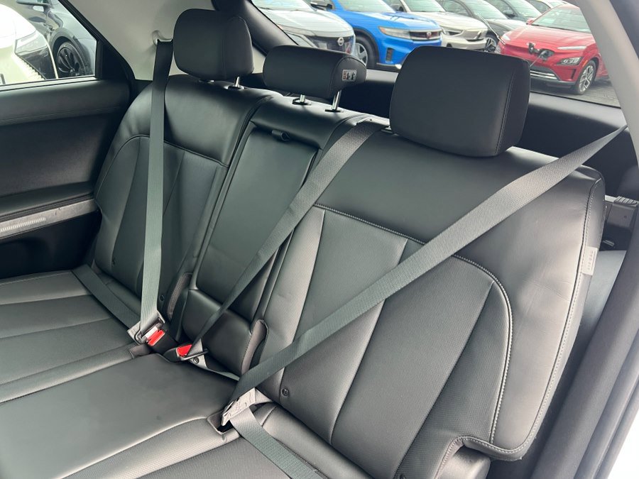 Used 2024 Hyundai Ioniq 5 Limited image 49