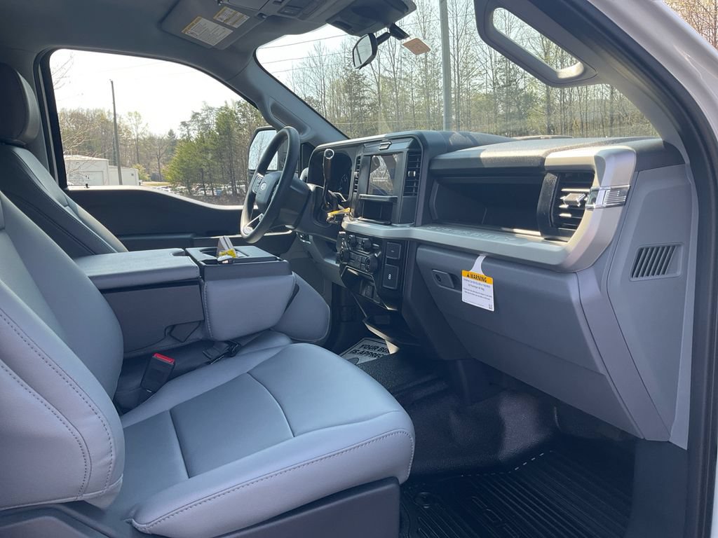 New 2026 Ford F250 XL w/ XL Driver Assist Package AWD/4WD image 11