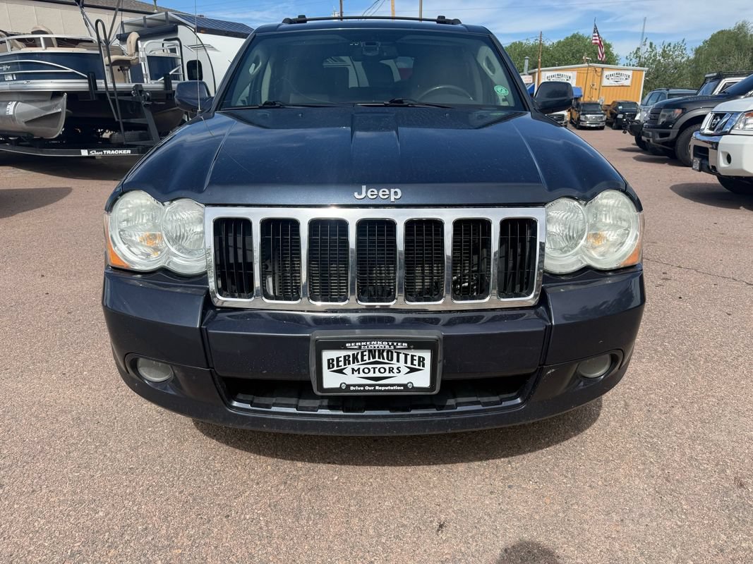 Used 2009 Jeep Grand Cherokee Limited w/ Trailer Tow Group IV AWD/4WD image 9