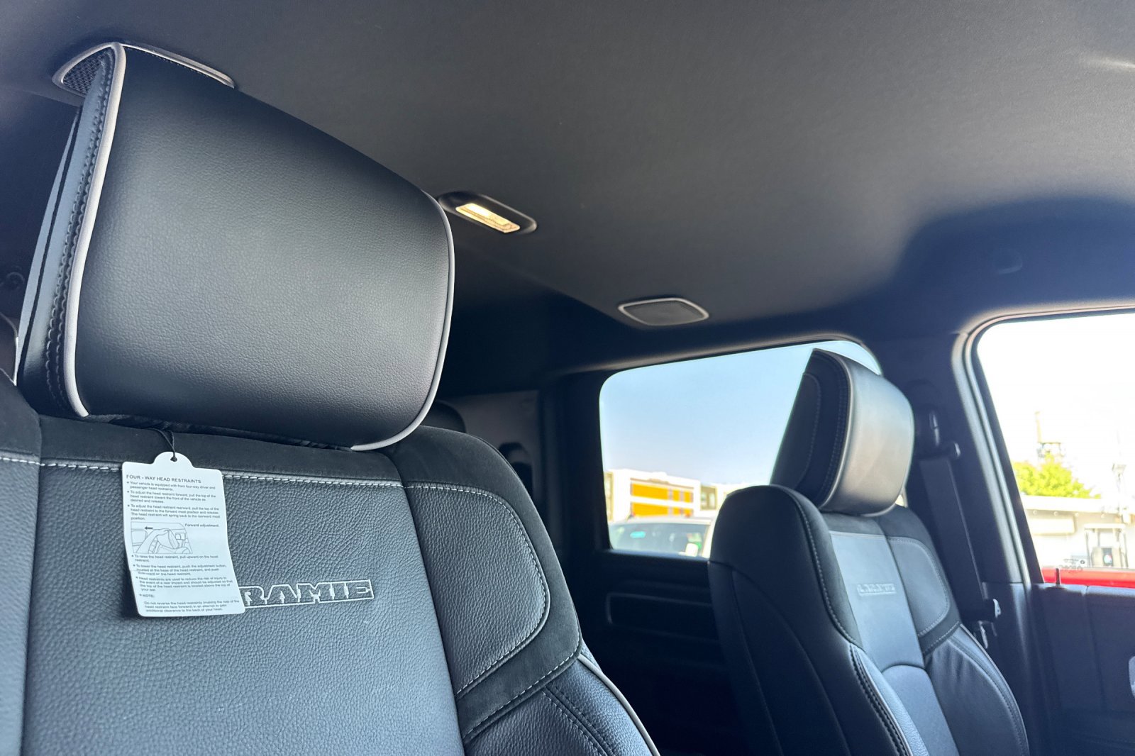 New 2026 RAM 2500 Laramie AWD/4WD image 15