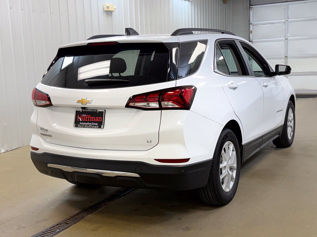Used 2024 Chevrolet Equinox LT FWD image 5