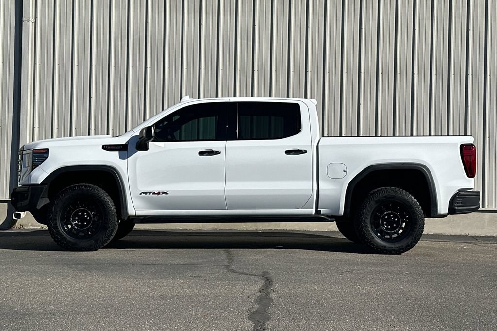 Used 2023 GMC Sierra 1500 AT4X w/ AT4X AEV Edition AWD/4WD image 10