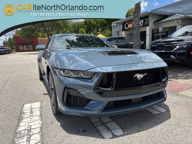 Used 2025 Ford Mustang GT RWD image 1